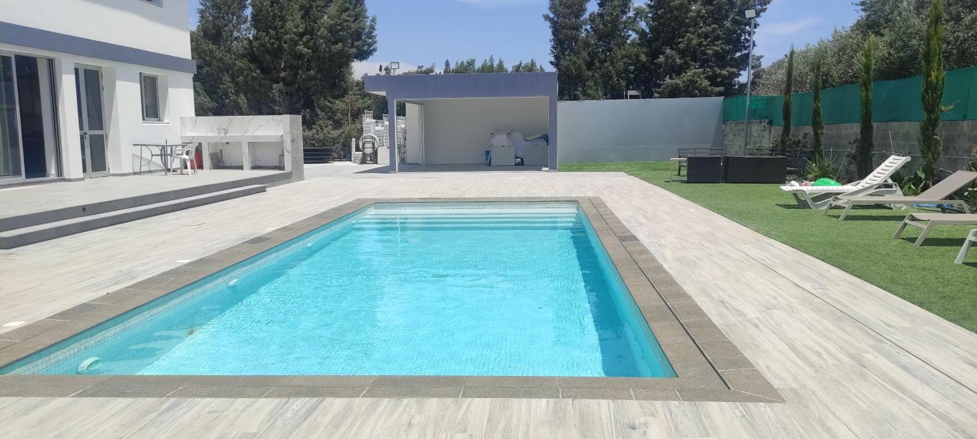 Kiti Village Villa, Cyprus, Salt-Water Pool, 6 Bedrooms, Larnaca Exterior photo